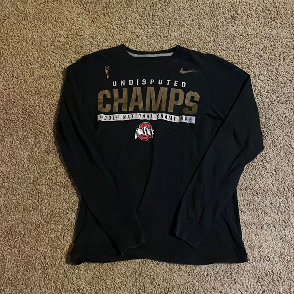 Nike small 2014 Ohio state undisputed national champs long sleeve